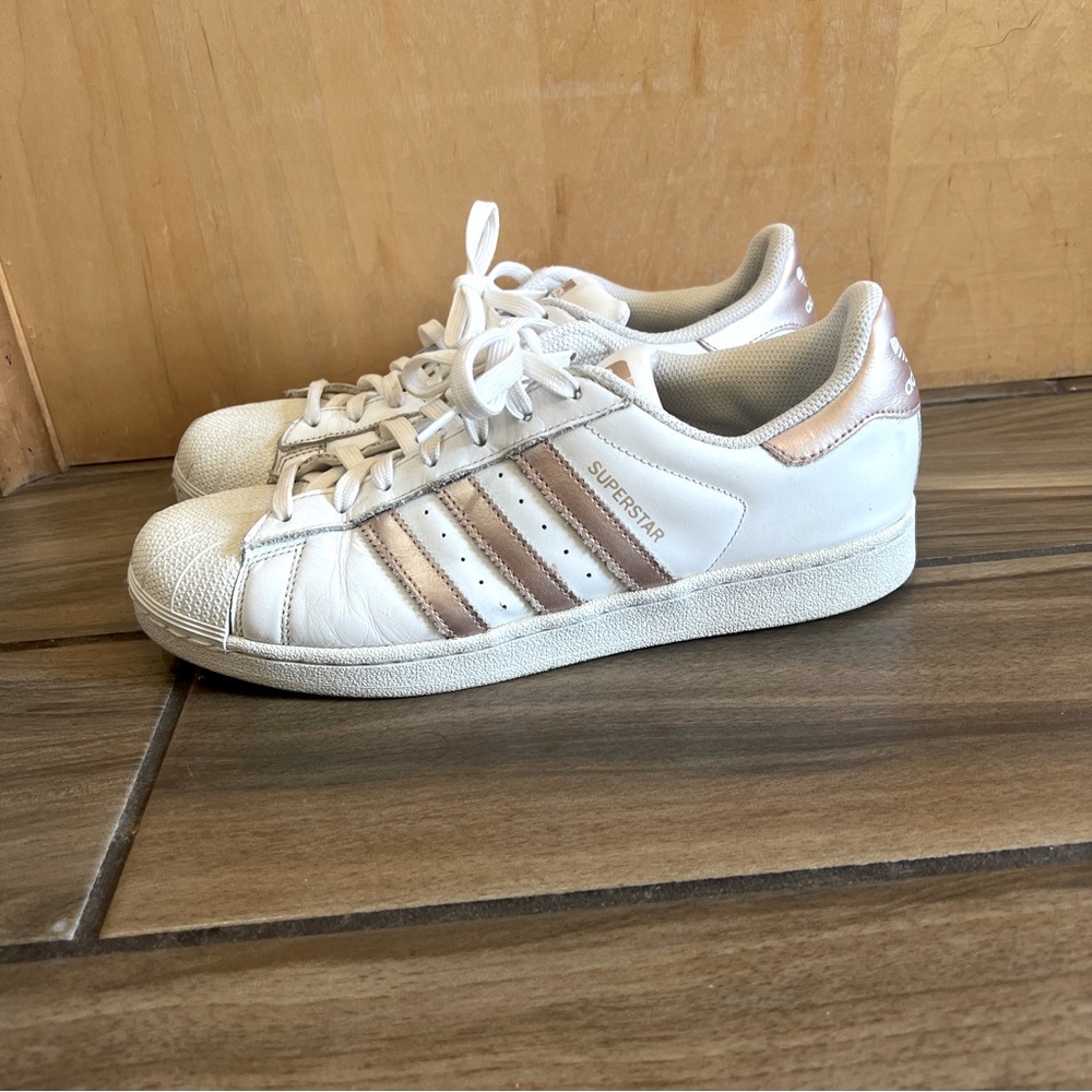 Adidas Superstar Rose Gold W  Size 10